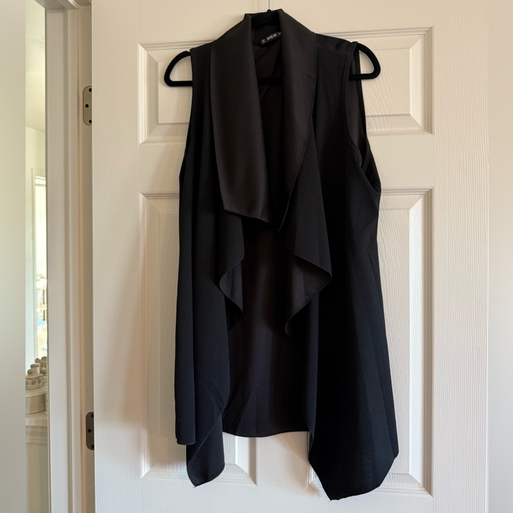 SHEIN Vest